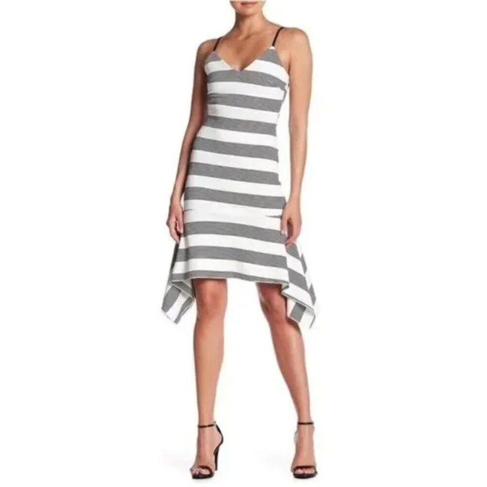 🌹 LINE & DOT 🌹 NEW - Striped Fit & Flare Dress - [Medium, Black/White]